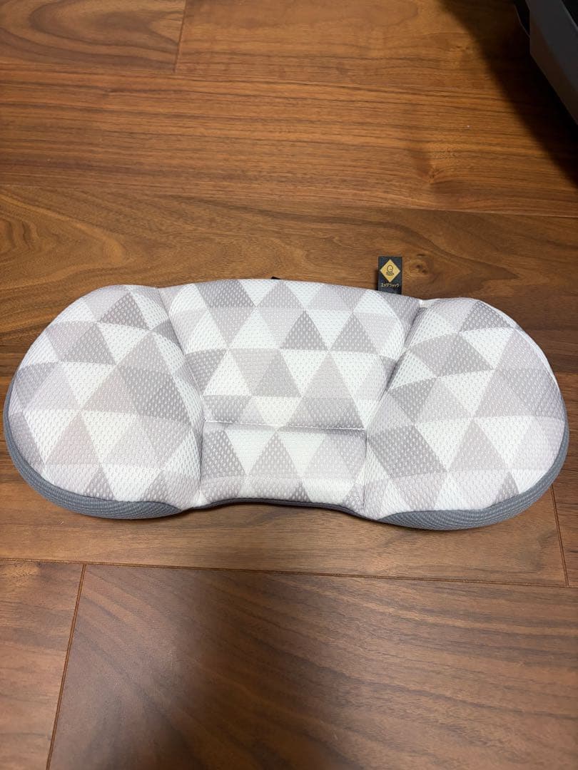 【美品】combi コンビ クルムーブスマートisofix JN-570