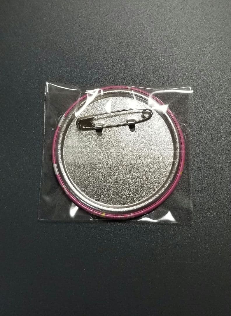 星宮いちご 缶バッジ