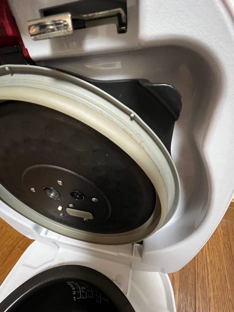 タイガー圧力IH炊飯ジャー　炊き立て　JPC-K10S 5.5合　2022年製