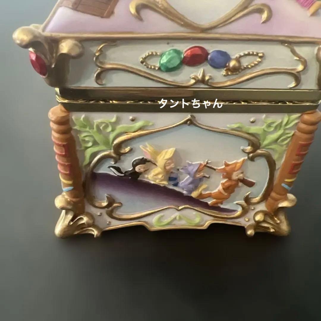 Disney ピーターパン ティンカーベル オルゴール　宝石箱　置物　陶器