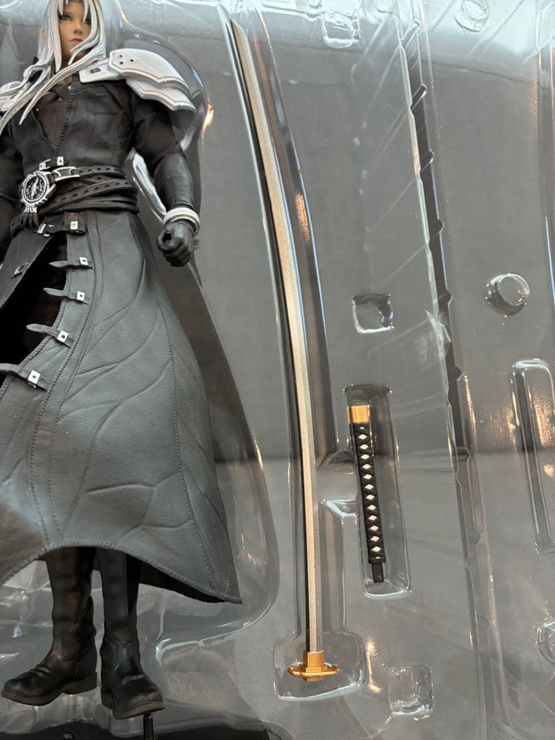 ファイナルファンタジー FF7 クラウド セフィロス エアリス フィギュア くじ