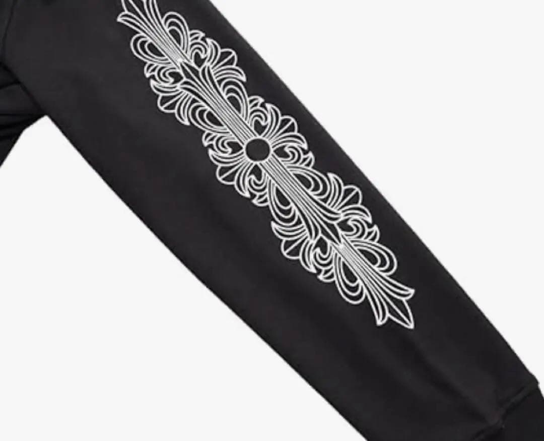 [新品] Chrome Hearts ブラックパーカー