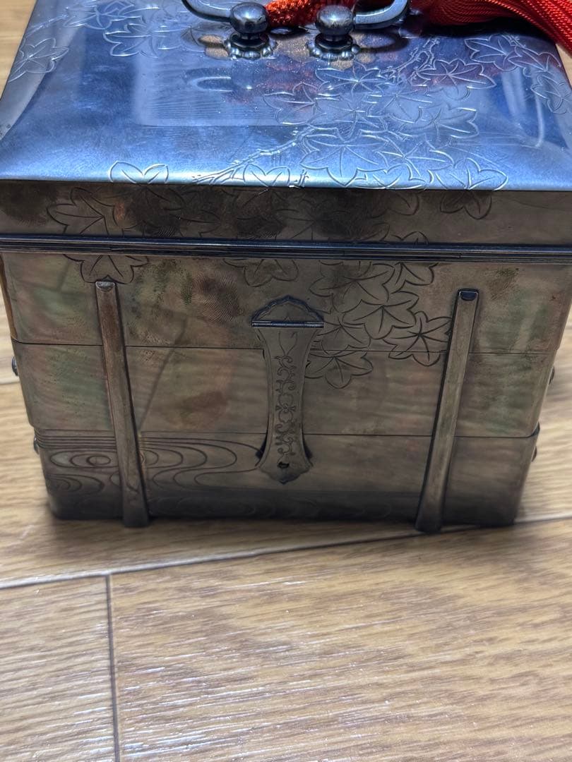 【骨董品】純銀製 宝石箱 大阪-尚美堂造（共箱）