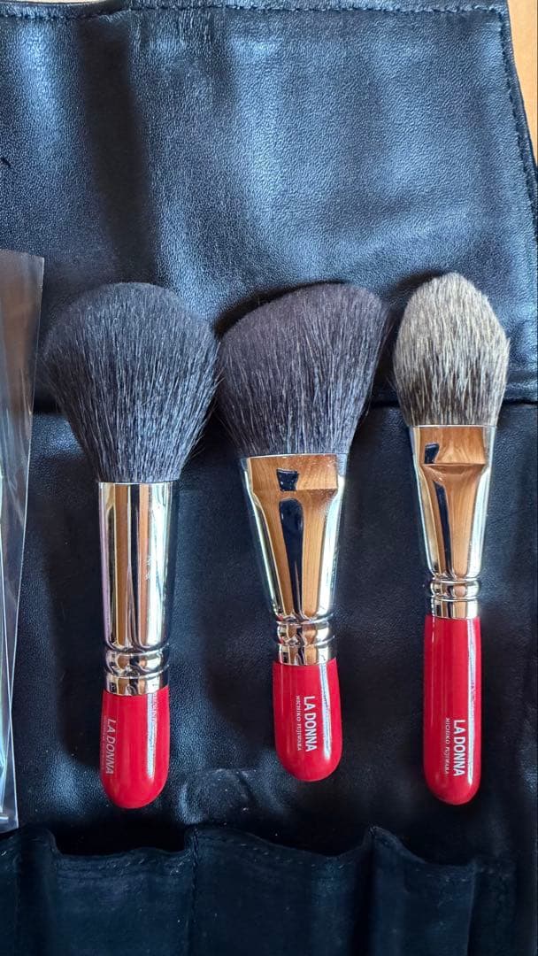 ラドンナ LA DONNA ブラシセット 藤原美智子プロデュース 熊野筆