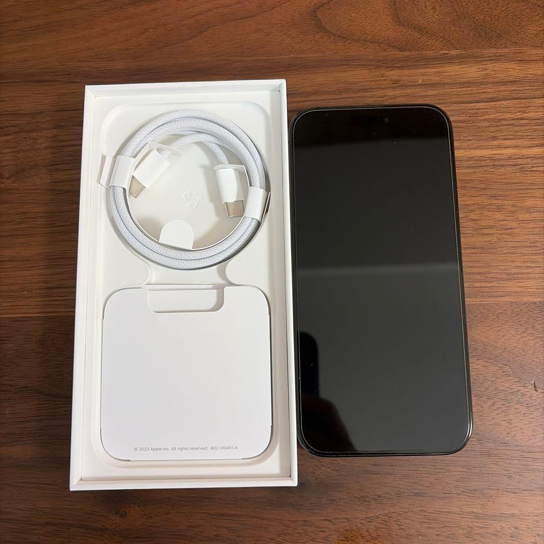 Apple iPhone 15 Pro ブラック 128GB