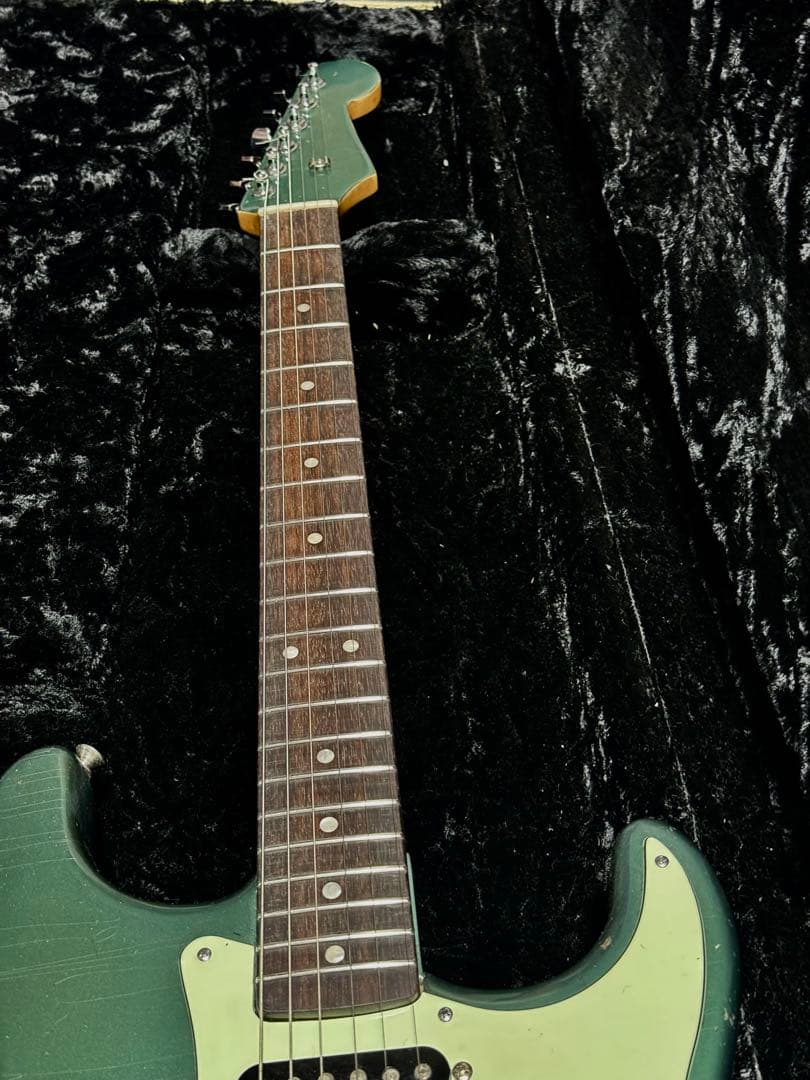 Fender Japan STボディ仕様 Strato Type