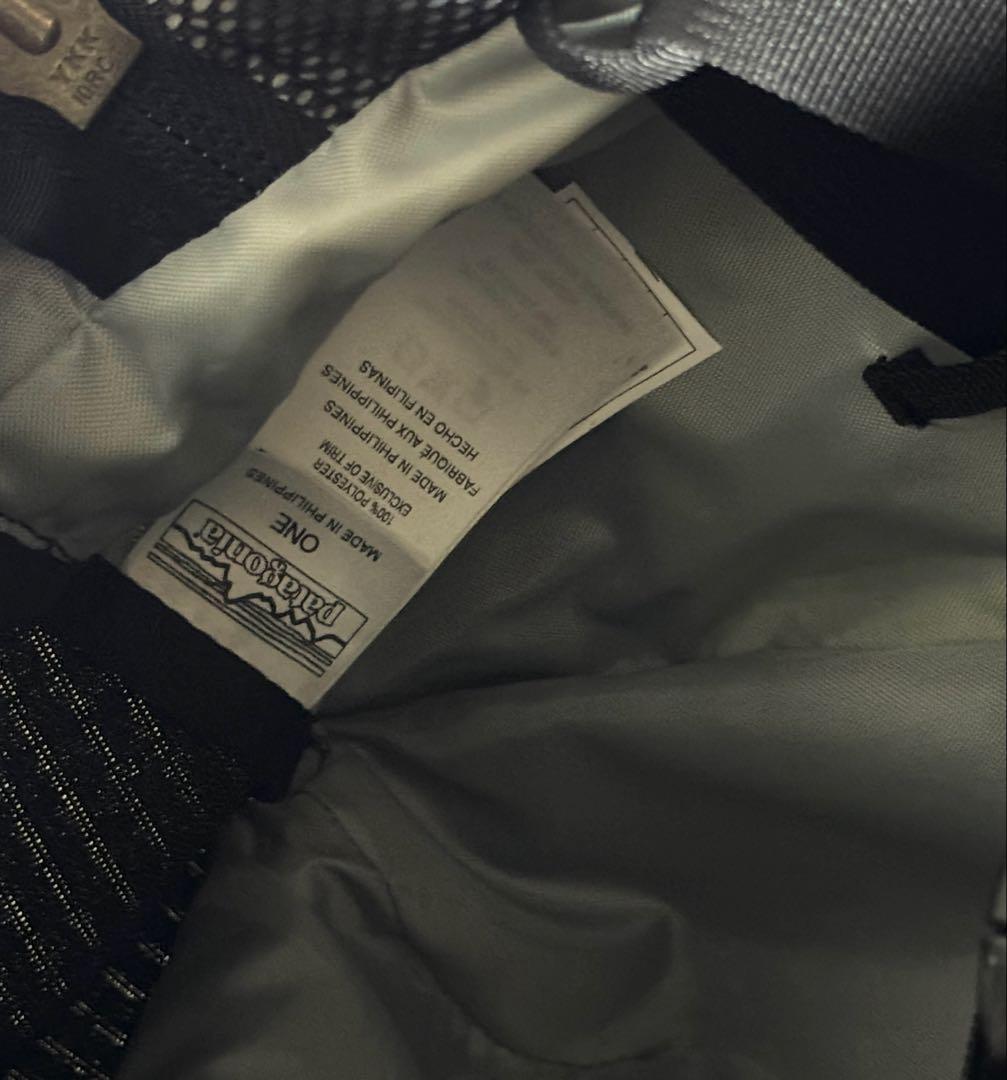 パタゴニア ブラックホールウィールドダッフル 45L キャリーバッグ