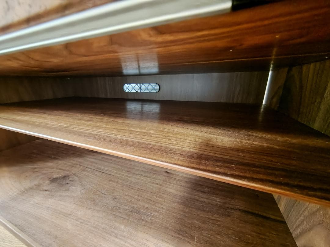 【最終値下げ】国産天然木テレビボード180cm/ウォールナット/引出し付/