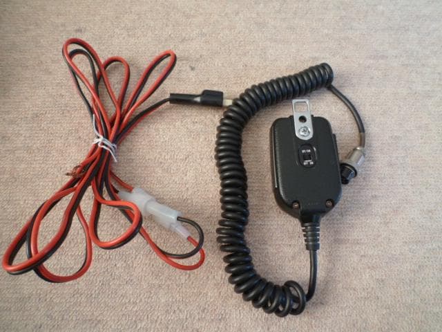 ＩＣＯＭ ＩＣ－３８ ４３０ＭＨｚ帯 トランシーバー