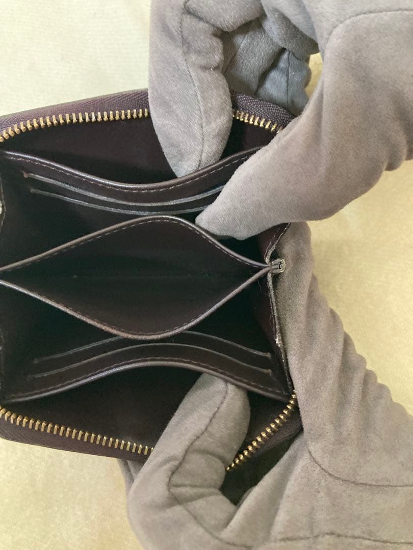 ルイヴィトン ヴェルニ　アマラント コンパクト財布