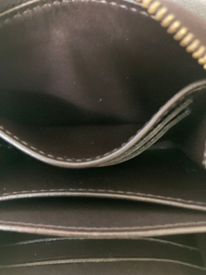 ルイヴィトン ヴェルニ　アマラント コンパクト財布