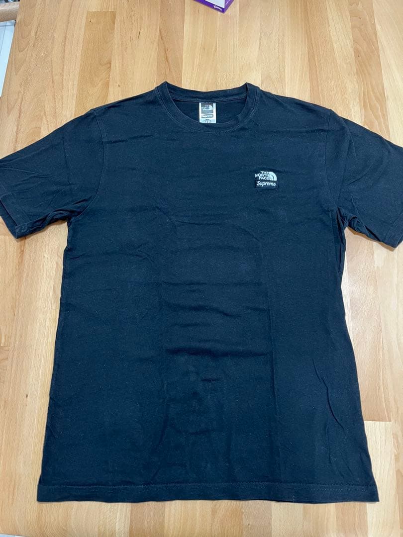 【激レア】 THE NORTH FACE × Supreme Tシャツ