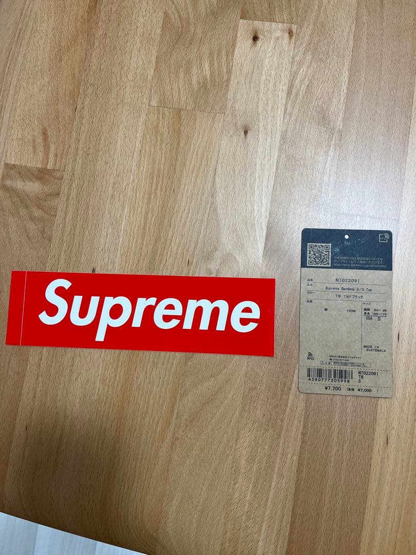 【激レア】 THE NORTH FACE × Supreme Tシャツ