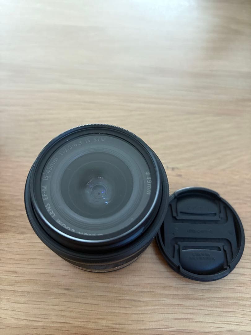 Canon eos kiss m2 レンズキット＋単焦点レンズ