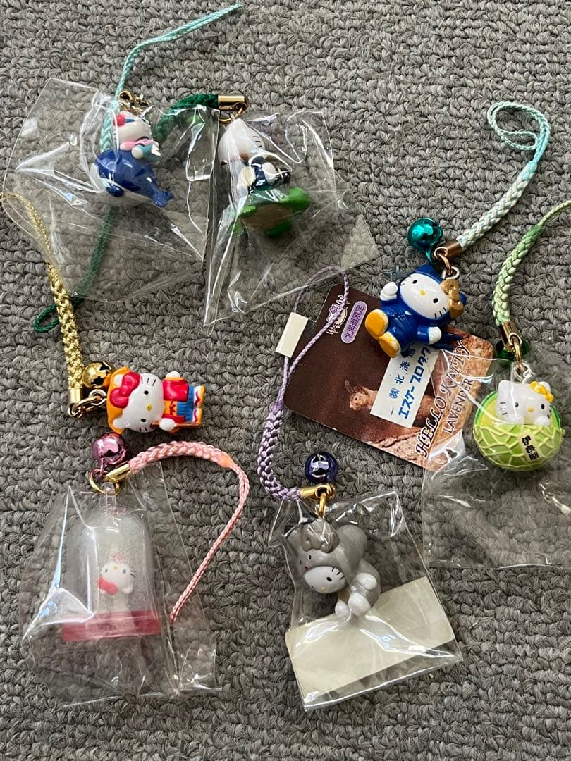 ご当地キティ 限定 根付 ストラップ まとめ売り サンリオ 42個