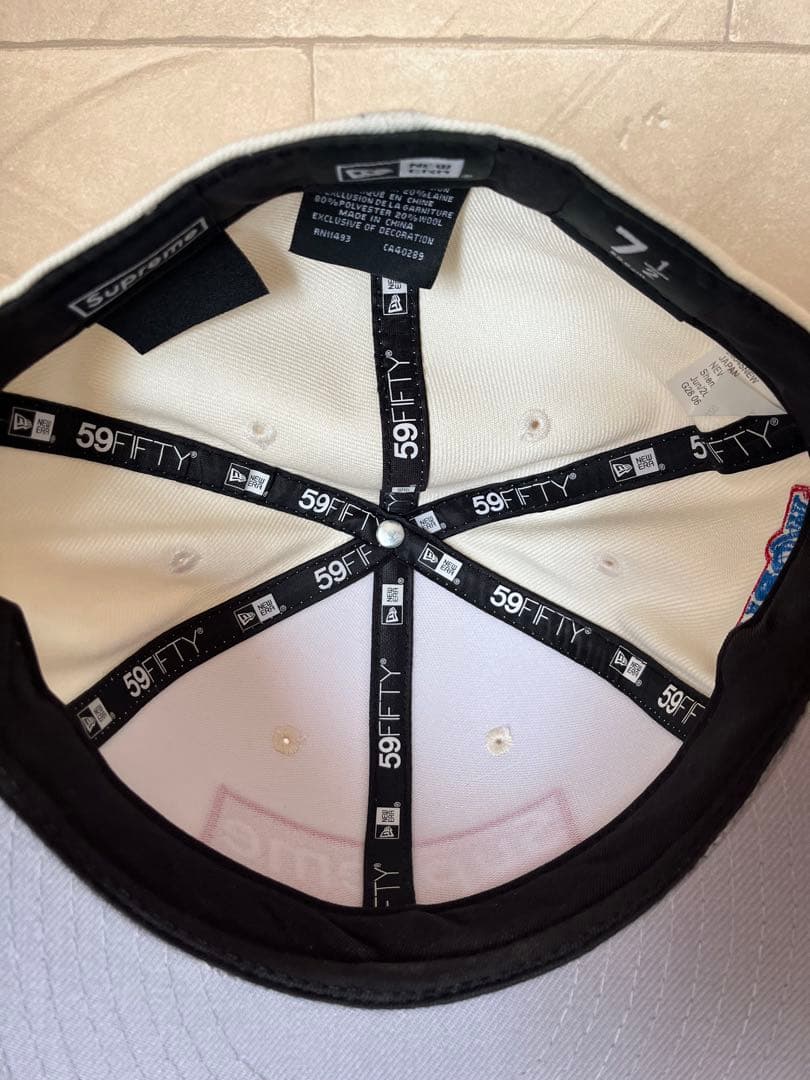 Supreme ニューエラ　白　ベースボールキャップ 7 1/2