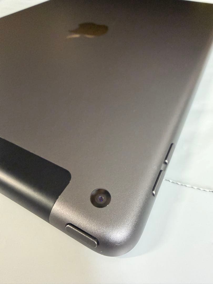 iPad7世代 32GB バッテリー最大容量:96%