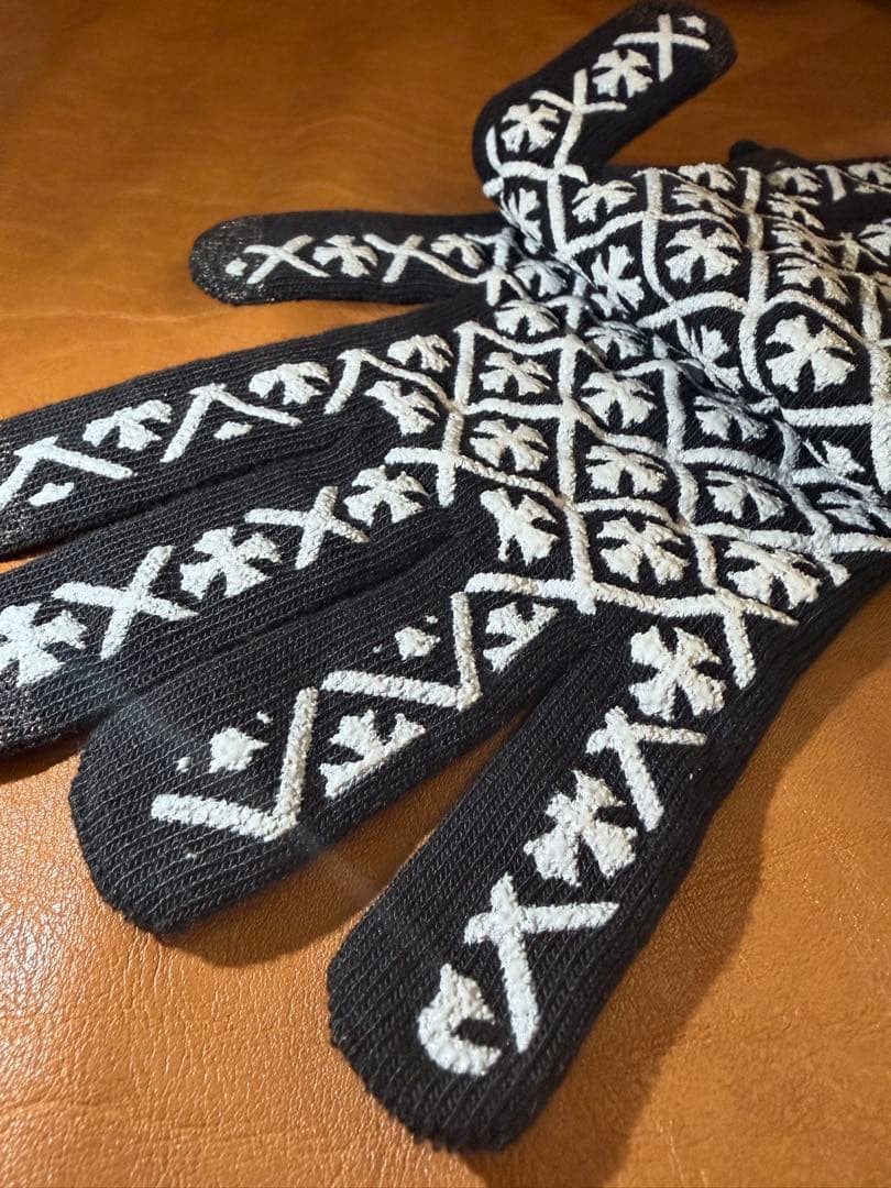 新品 CHROME HEARTS クロムハーツ グローブ ロゴ 手袋 ブラック