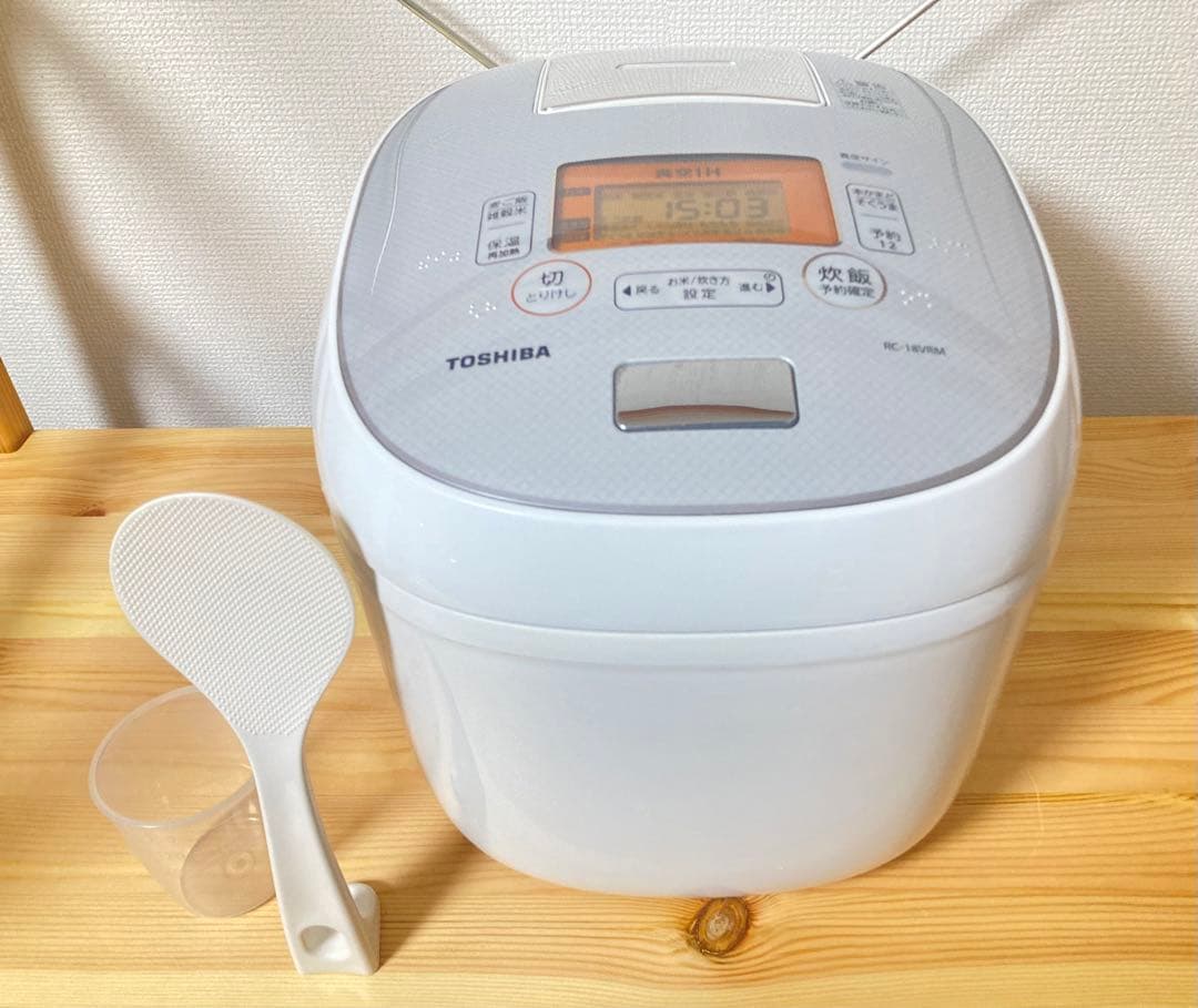 ☆良品 東芝 TOSHIBA 真空IHジャー炊飯器 RC-18VRM 10合炊き