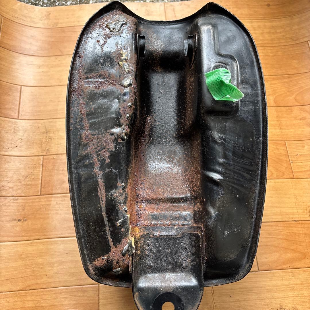 ゴリラ　純正タンク