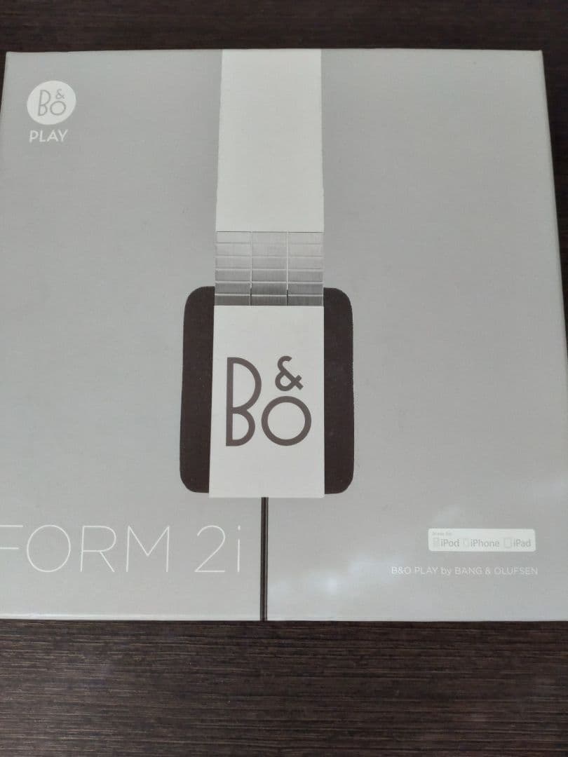 B&O バングアンドオルフセン Form 2i ホワイト