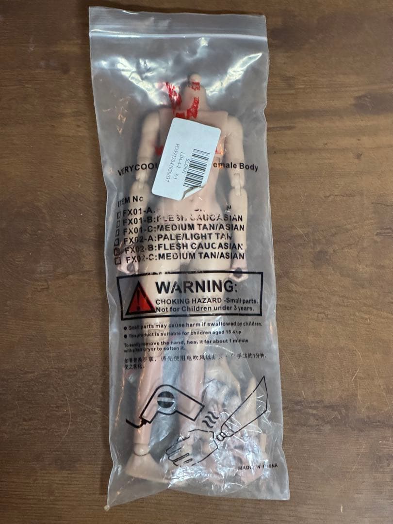 VERY COOL Villa (ヴィラ) 1/6フィギュア(注意 ヘッドと素体