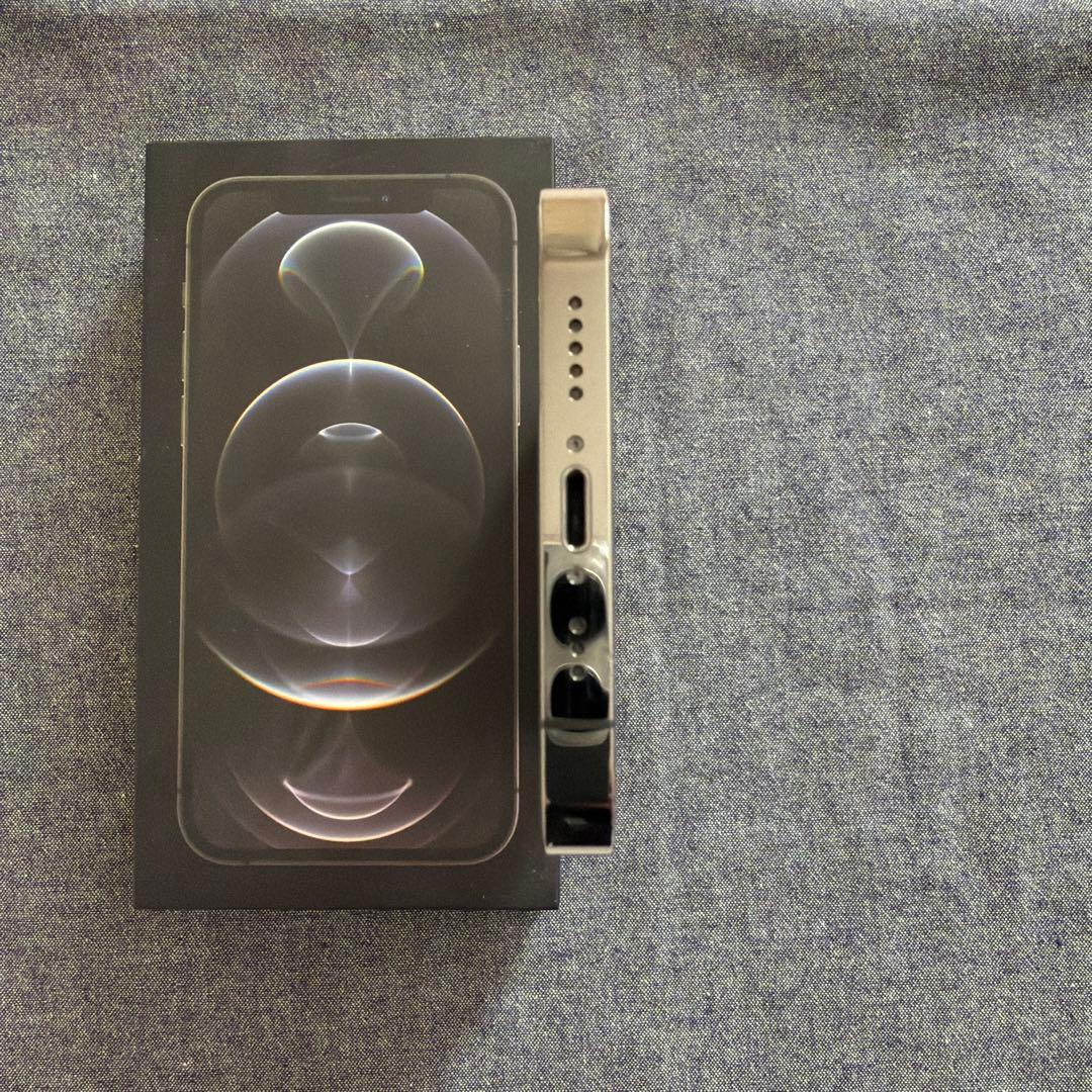 Apple iPhone 12 Pro 512GB グラファイト
