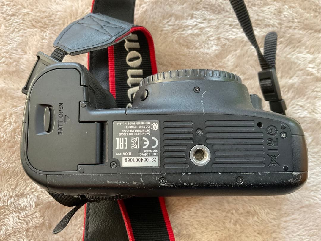 Canon EOS 6D ボディー（フルサイズ）