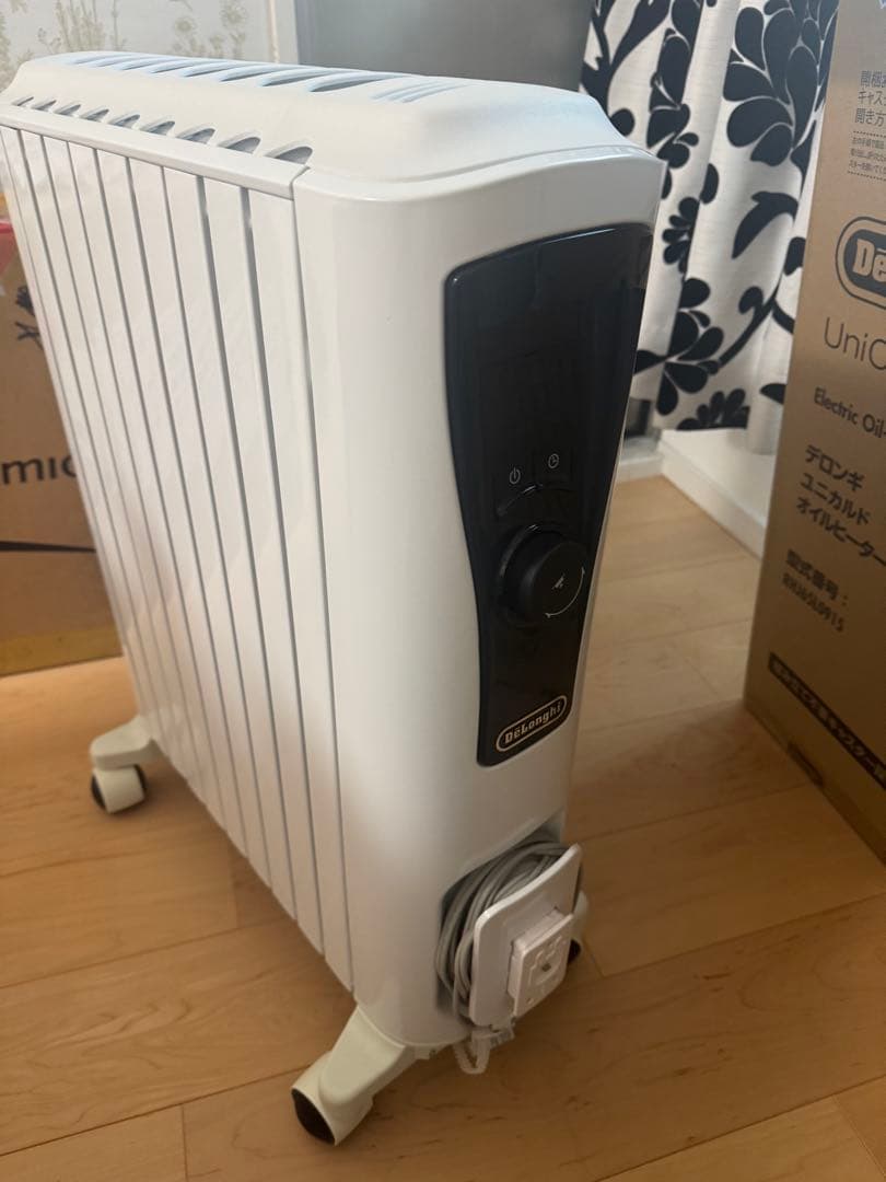 DeLonghi UniCaldo オイルヒーター RHJ65L0915