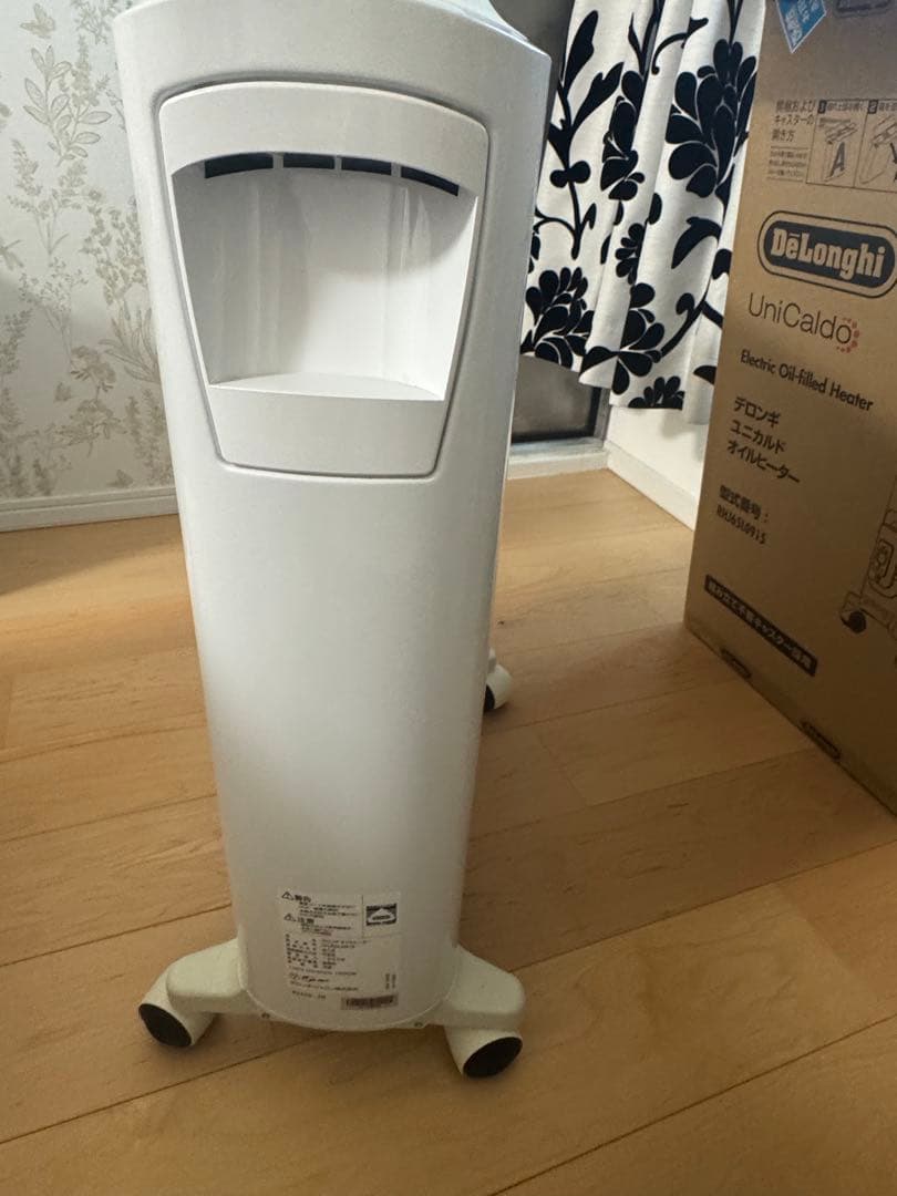 DeLonghi UniCaldo オイルヒーター RHJ65L0915