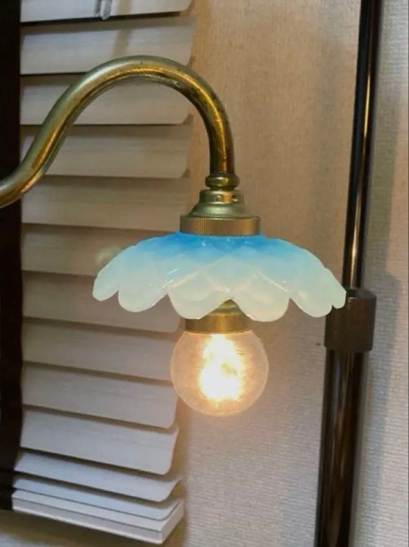 baccara シャンデリア　オパールセント　ウラン　（刻印入）　（専用）