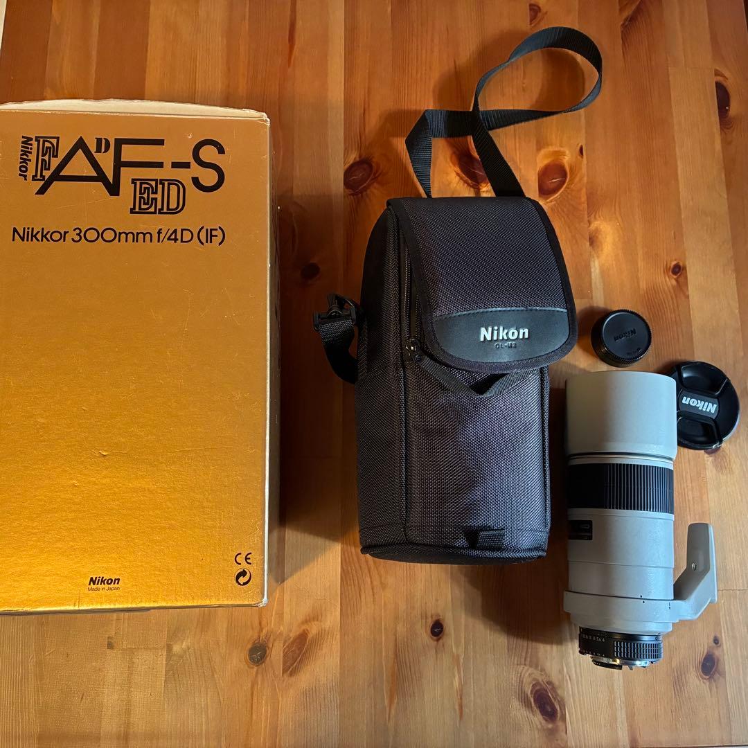 Nikon AF-S Nikkor 300mm f/4D (IF) Fマウント