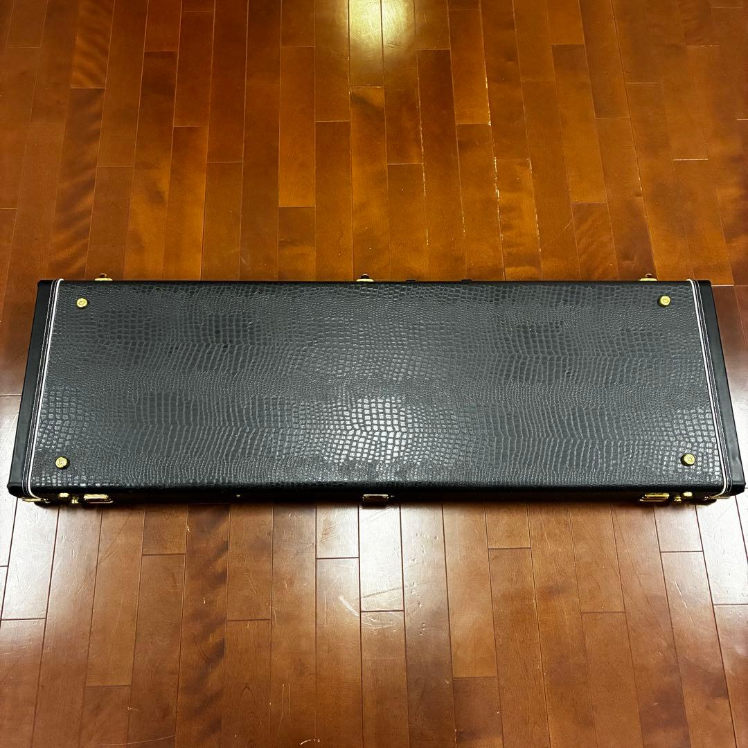 History クロコダイル風ベースケース