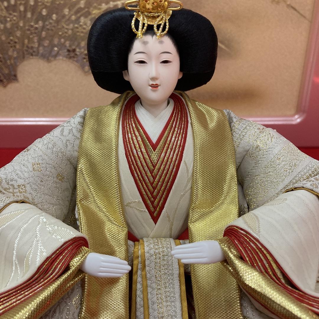 F15 シルバー・金色衣装　優しいお顔のお雛様　訳あり特価　親王飾り