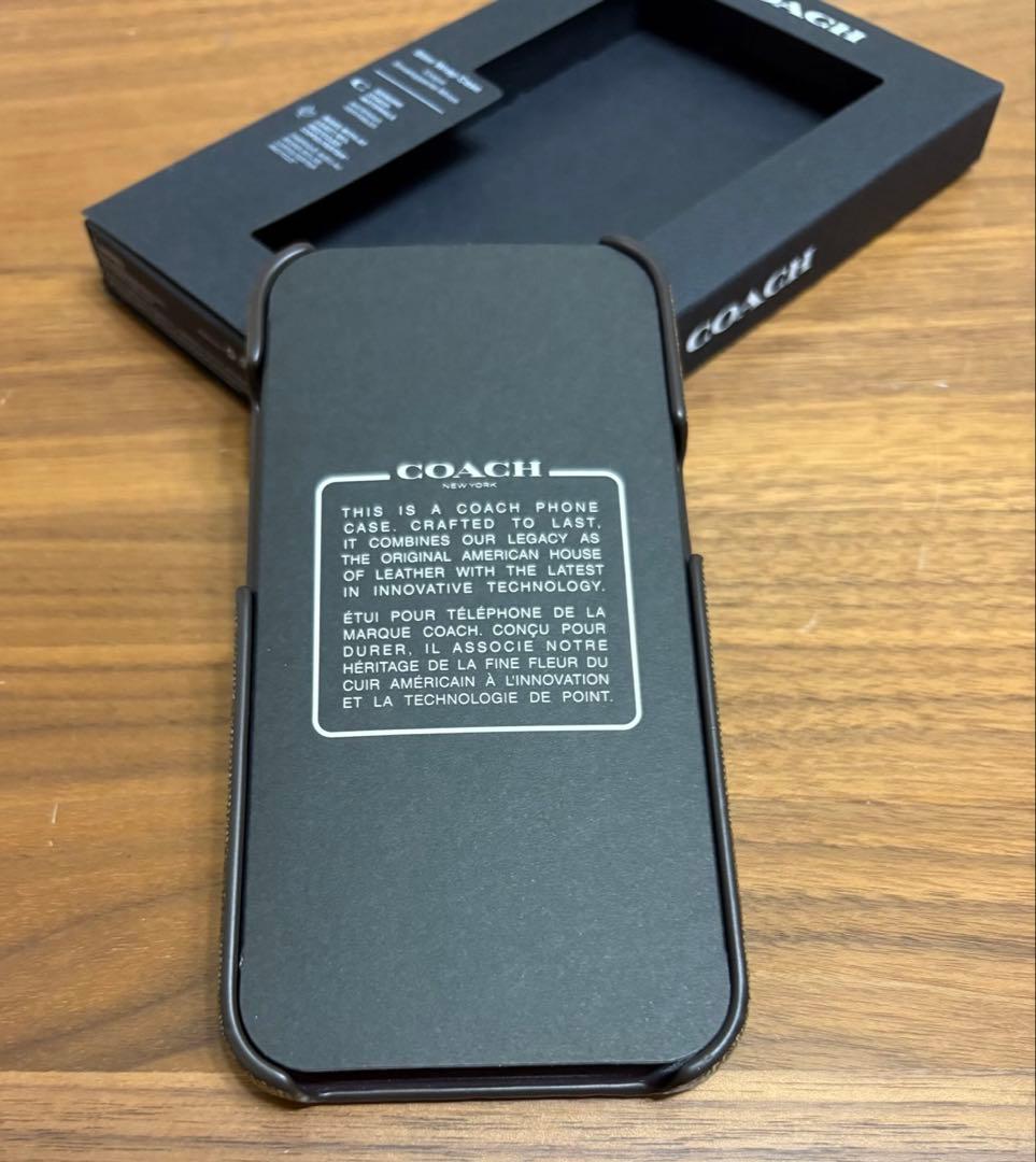 新品 COACH コーチ iPhone15Proケース ハードケース キャンバス