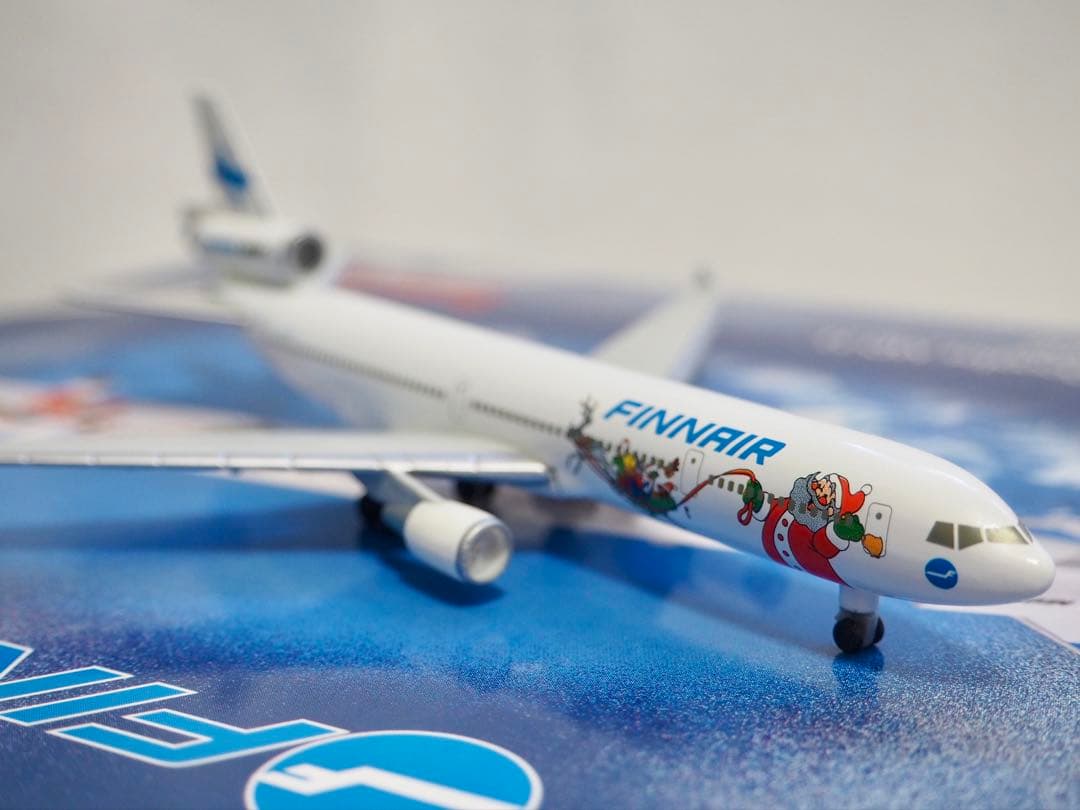 herpa フィンエアー 1/500 MD-11 Santa Claus