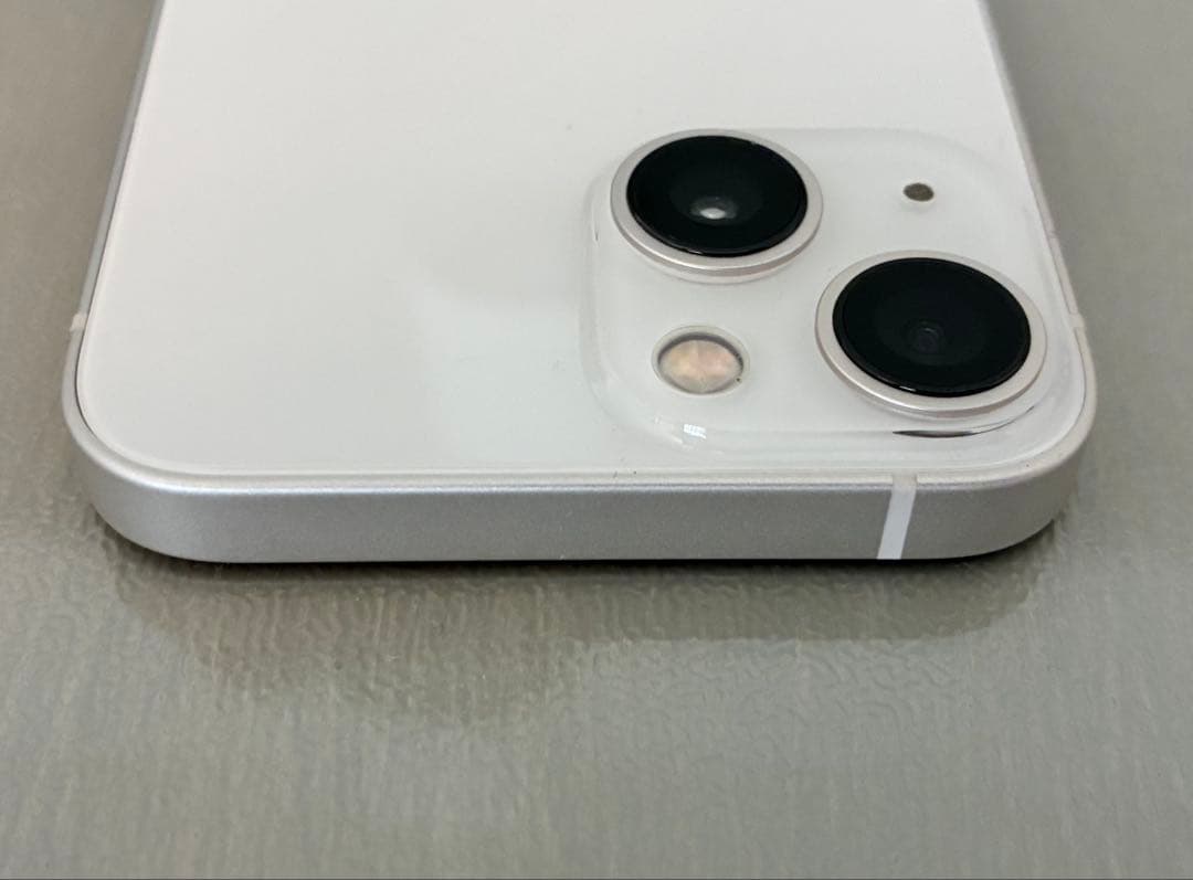 【美品】Apple iPhone13mini SIMフリー128gbスターライト