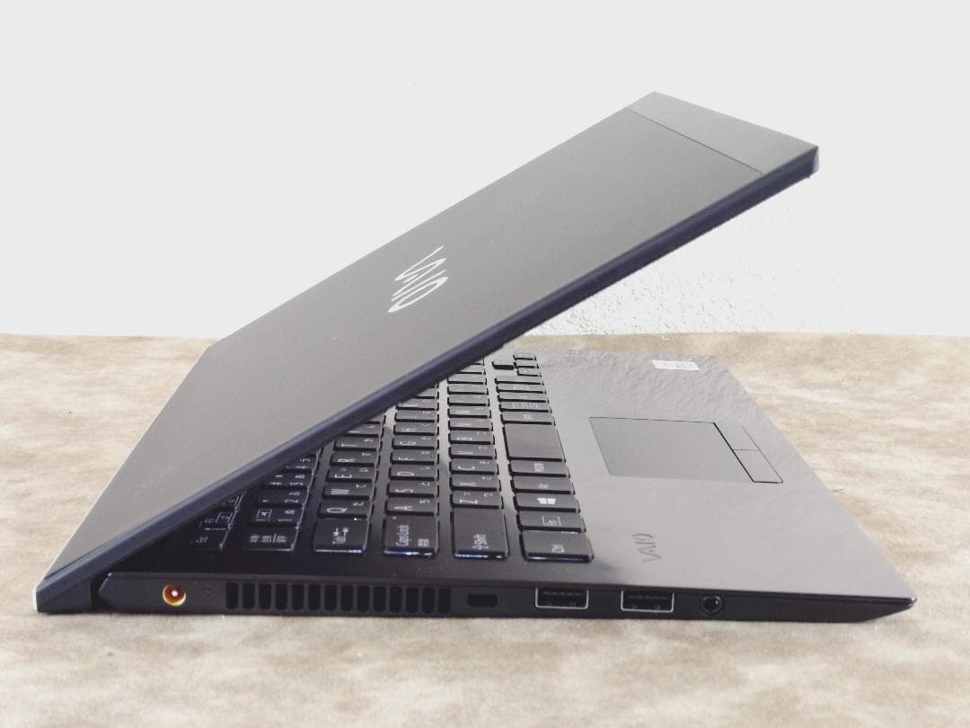 さくら VAIO SX14 第10世代Core i5搭載14インチノート