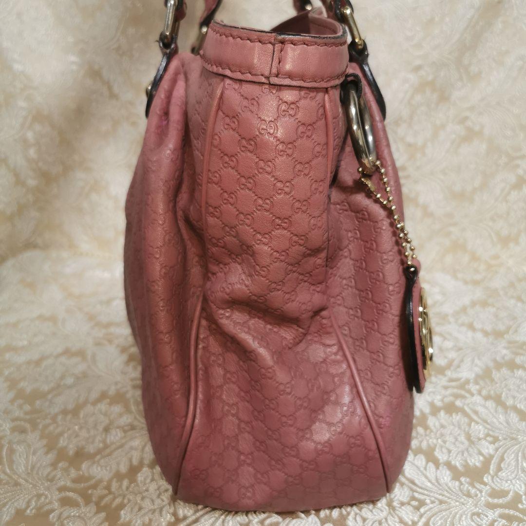 GUCCI ピンクレザーショルダーバッグ