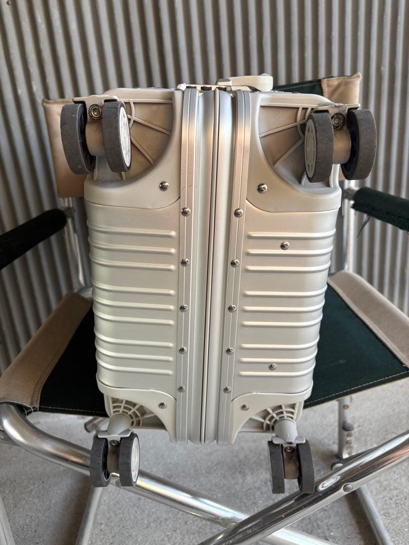 Mercedes-Benz アルミニウムキャリーケース32Lベンツ　スーツケース