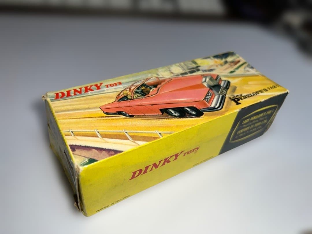 DINKY Thunderbirds Lady Penelope 当時モノ