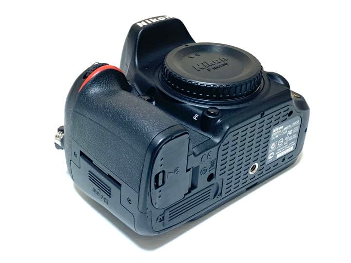 ◎撮影数5950回以下☆Nikon D600 ボディ　希少美品　FXフルサイズ