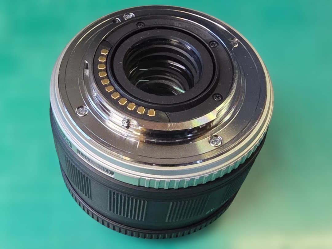 オリンパス PEN E-P1 シルバー レンズキット