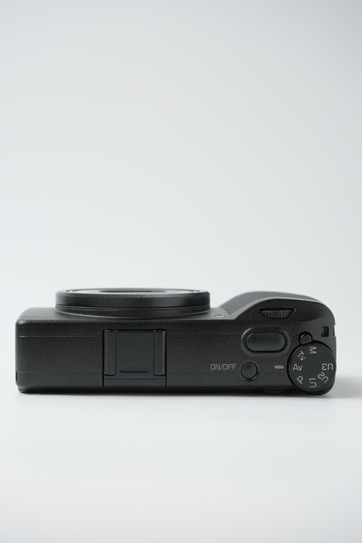 [極美品] [ショット数2,256] RICOH リコー GR III GR3