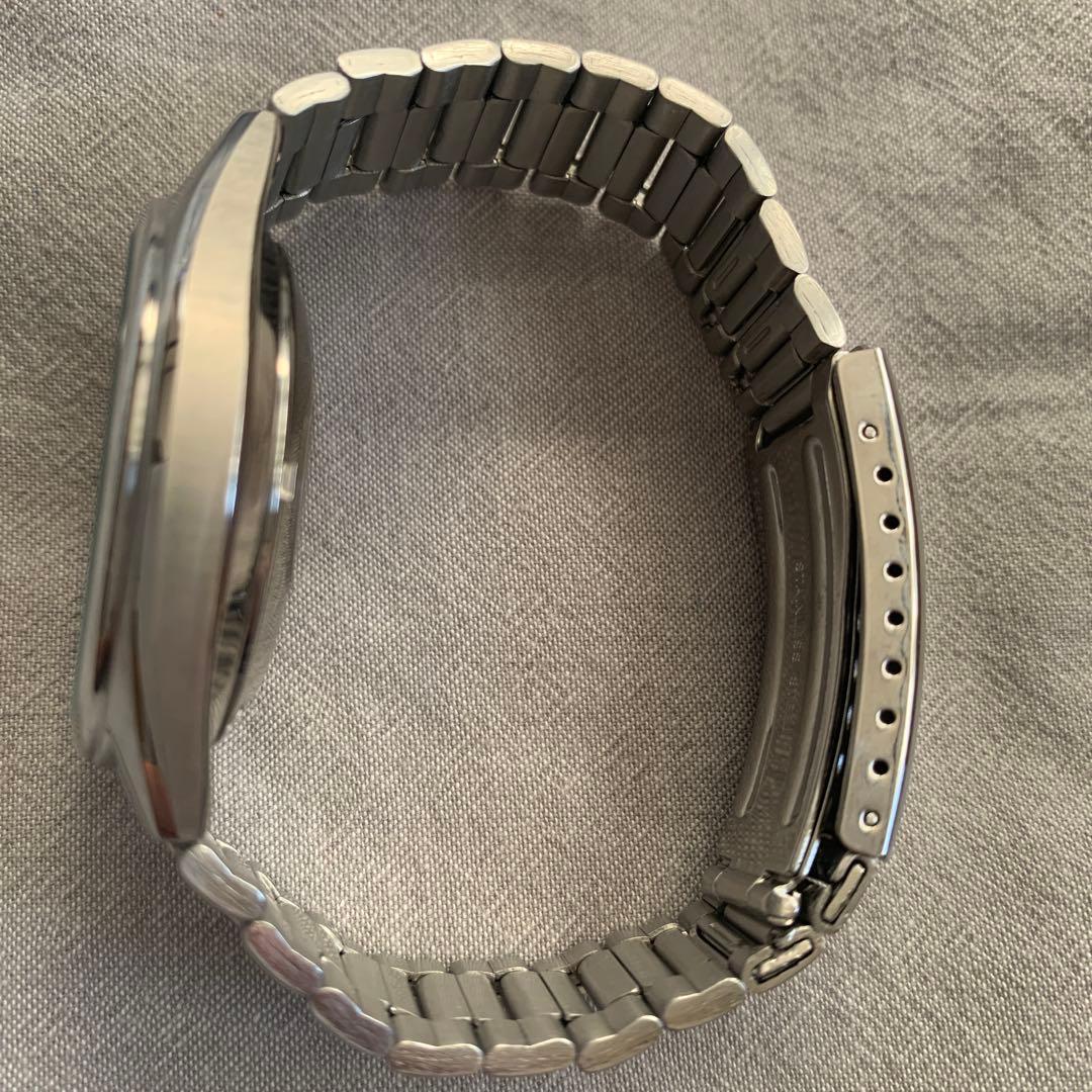 ORIENTオリエント スリースター レッド　腕時計