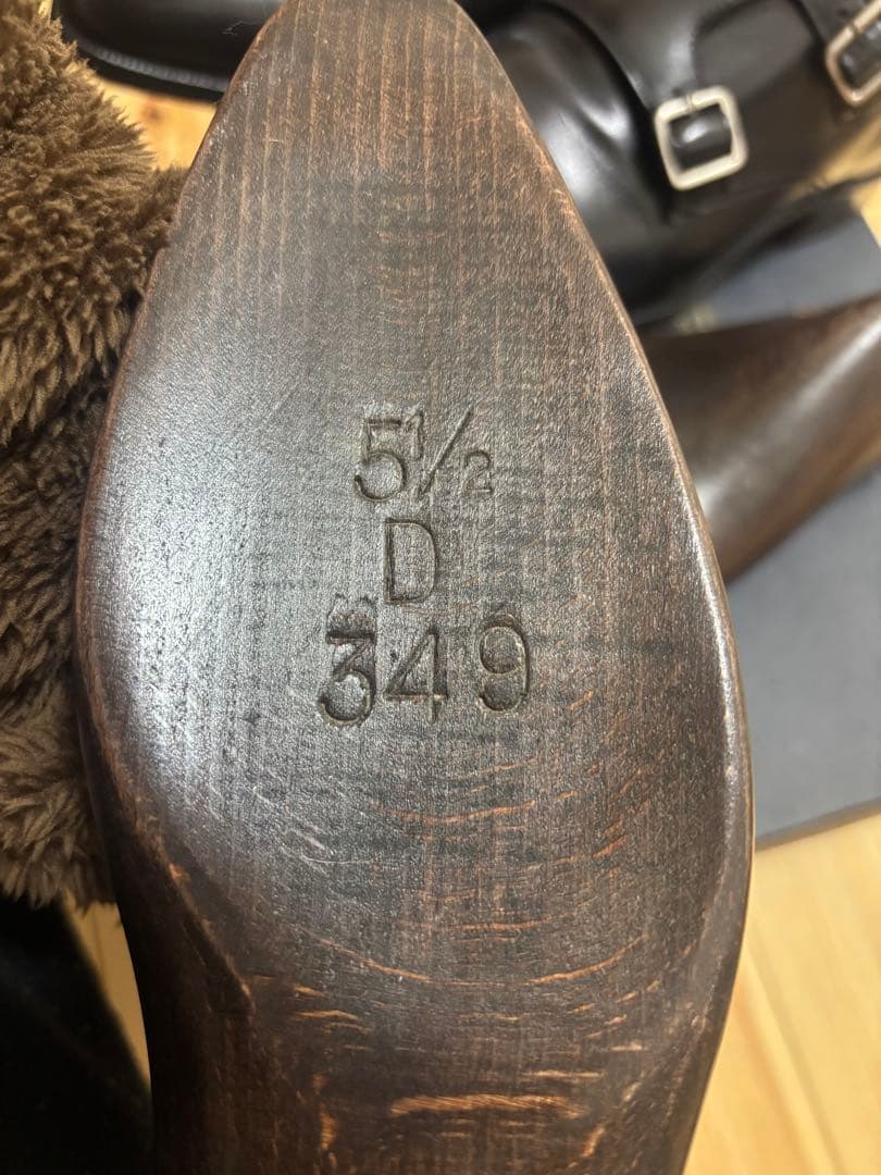 クロケット&ジョーンズ バンドグレード 5 1/2D純正シューツリー付き