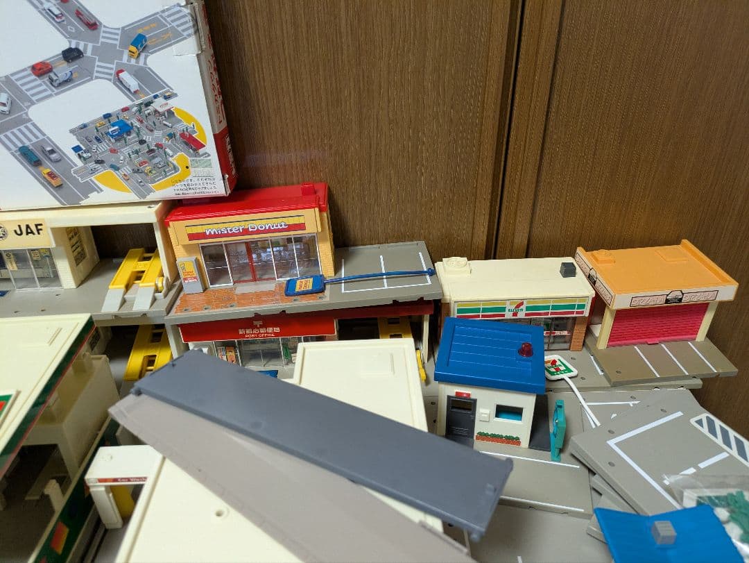 あ*ゆ様 トミカタウン デニーズ マクドナルド すかいらーく まとめ