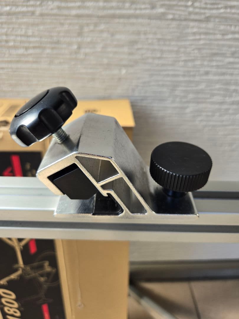 MINOURA ワークスタンド RS-1800 スルーアクスルマウント付属