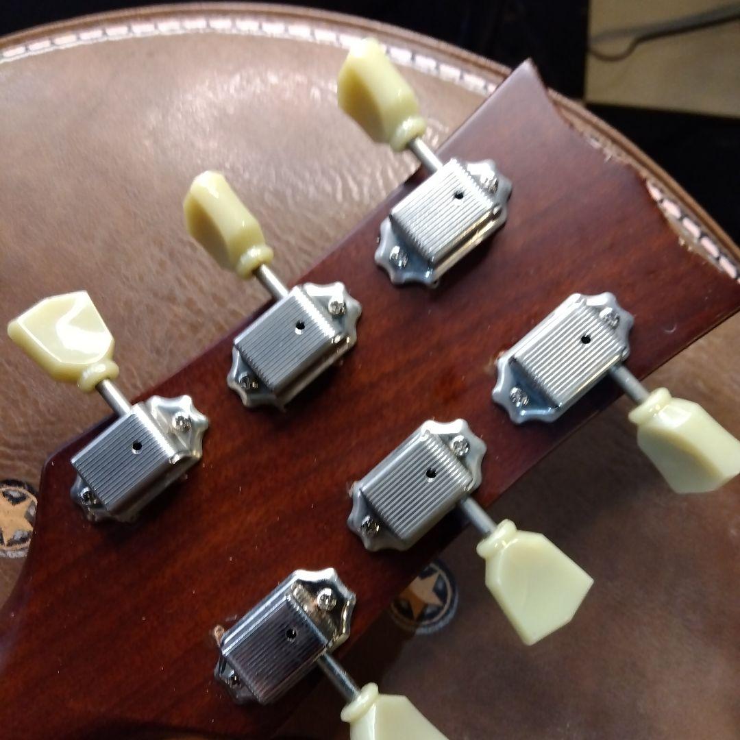 Morris MG-30 アコースティックギター サンバースト