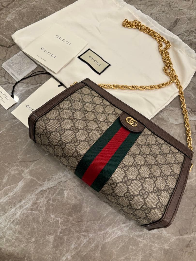 人気！グッチ　オフディア　ミディアムショルダーバッグ